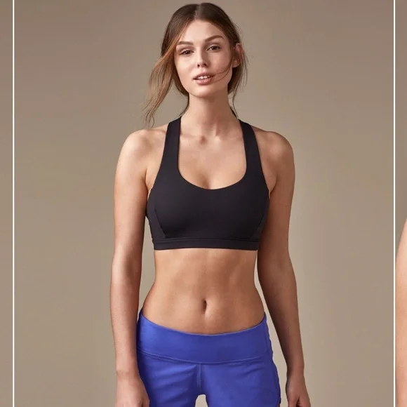 Like New Lululemon Lululemon Free To Be Serene Bra
Bundle. Size 8 - Picture 5 of 9